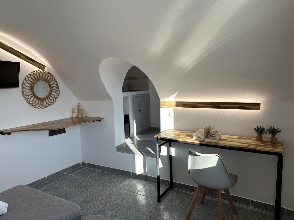 公寓式飯店 Lucia Perissa (Santorini)